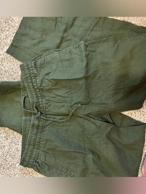 Old Navy Men's Olive Drawstring Joggers